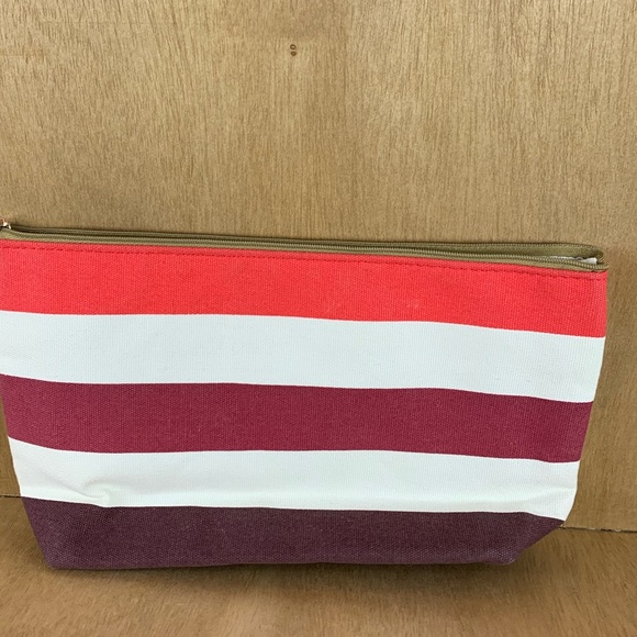 Arran Aromatics of Scotland Makeup Bag - Picture 3 of 5